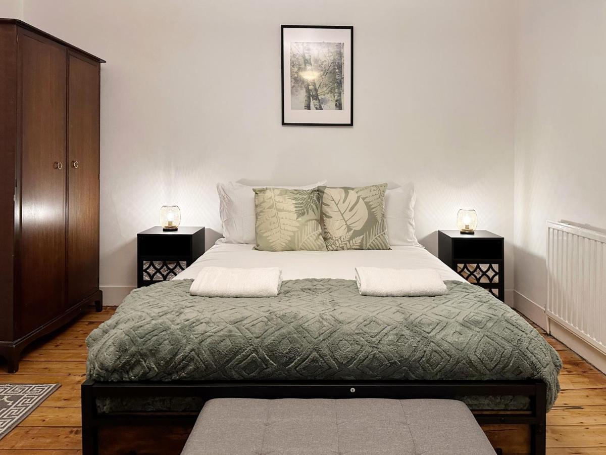 Hannah Place Near Finsbury Park - 4 Double Beds, Ideal For Families, Max 8 People London Exteriör bild